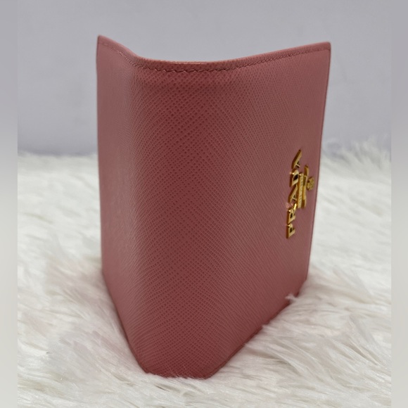 Pre-loved Prada Saffiano Leather wallet - Picture 6 of 9